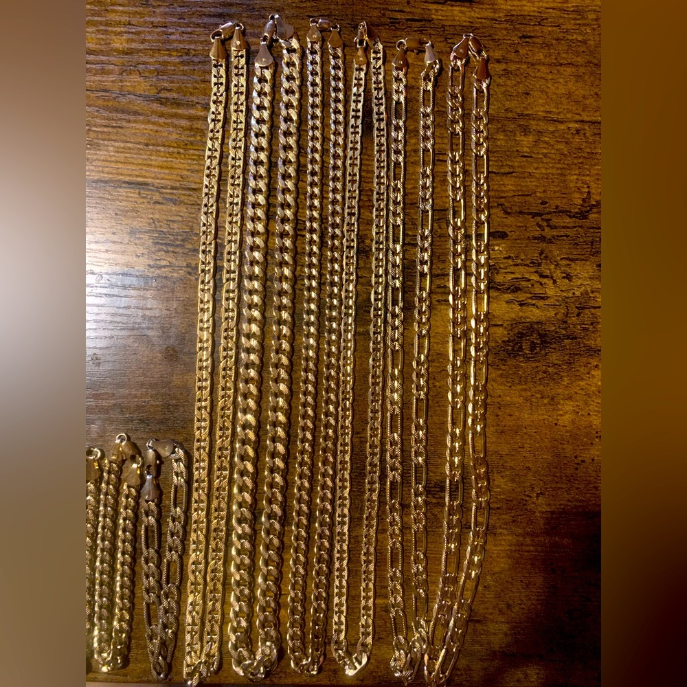 Elegant Gold Chain Necklace Set